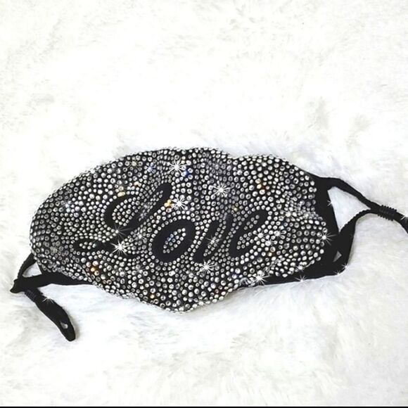 Austrian Crystal Face mask Love Design - Picture 1 of 5
